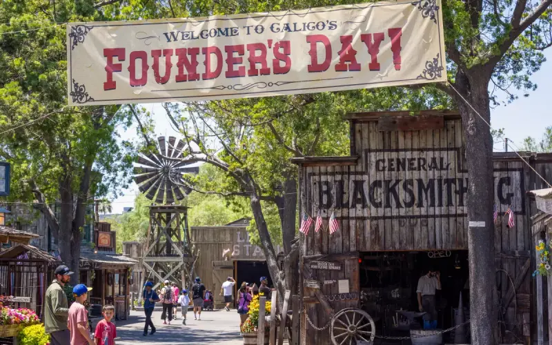 Of All Socal’s Theme Park Attractions, This One Feels Most Personal. Catch It Before It Ends (L.A. Times)