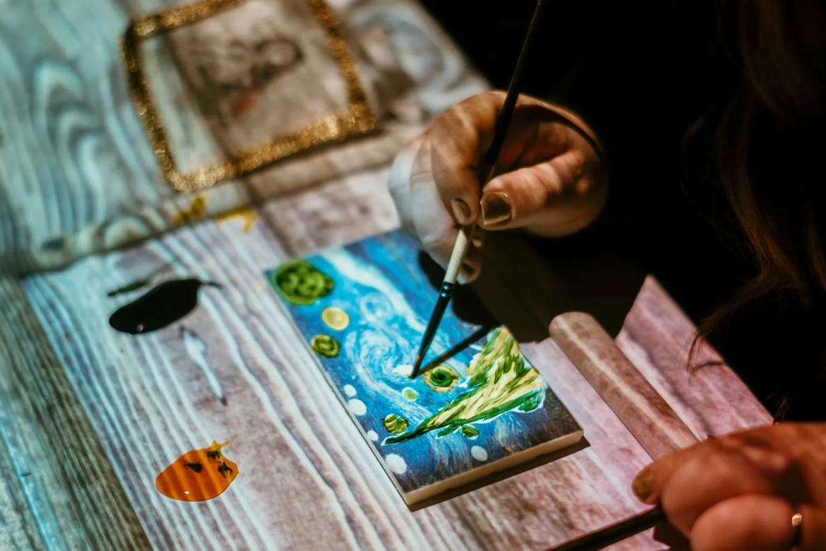 7 Paintings (London) Immersive Event - Image 2