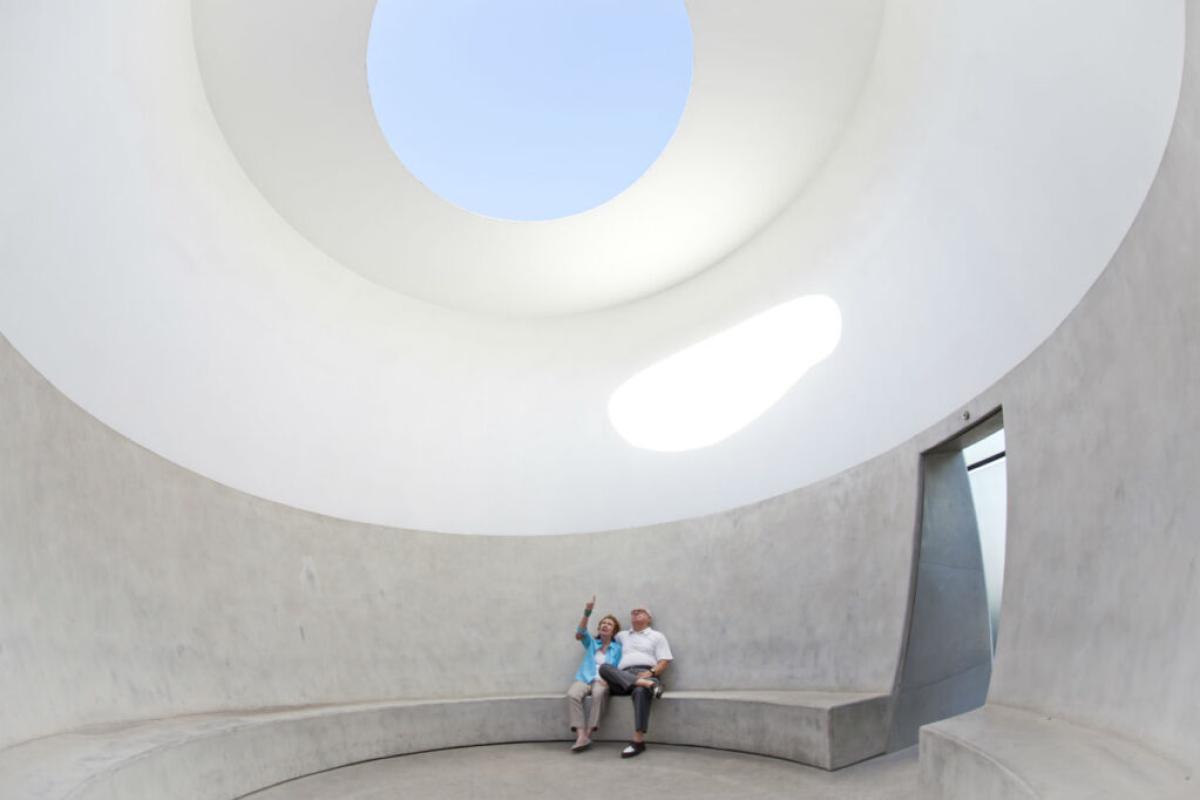 James Turrell: Knight Rise Immersive Event - Image 2