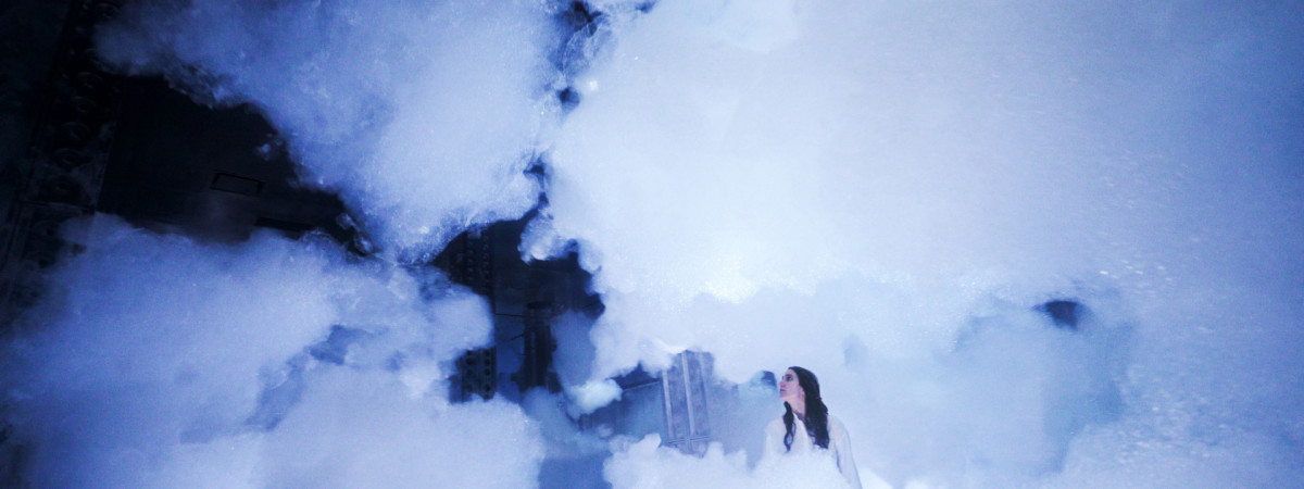 Massless Clouds Between Sculpture and Life Immersive Event - Main Image